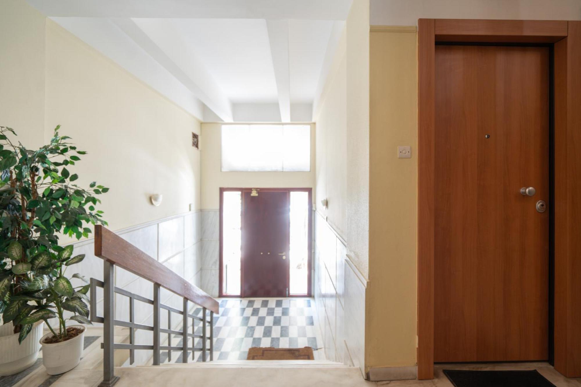 Sophisticated Modern Apt In Athens Center Buitenkant foto
