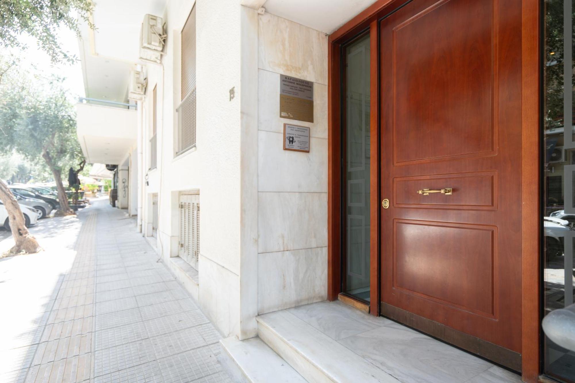 Sophisticated Modern Apt In Athens Center Buitenkant foto